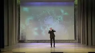 На большом воздушном шаре