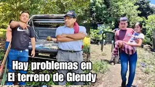 Hoy le damos las buenas Nuevas! Roma reunió a toda la Familia de Glendy para la compra del terreno