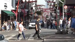 050823  Indo Tomar um Cafezinho na Liberdade-SP numa Segunda-Feira