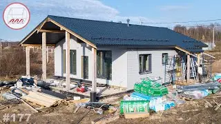 Одноэтажный дом 9*11 в Красном Селе: Decover на фасаде и штукатурка внутри