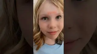 Что у Вики на лбу?😂😂😂 