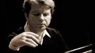 Emil Gilels plays Saint-Saens Concerto No. 2 (2/4)