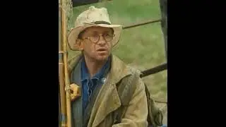 Пойдём покажу. Да ладно тебе. (Не валяй дурака)
