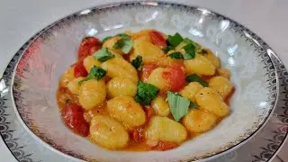 Shije Shtëpie - Njoki (gnocchi) me domate të freskëta nga Znj. Vjollca - Tv Klan