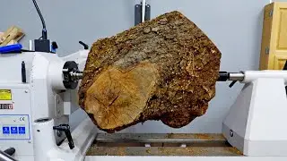 Huge knot hides amazing wood! - Woodturning