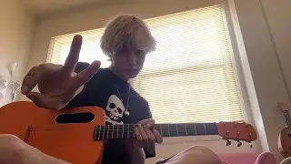 jj plays music