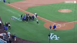 Dodgers pregame: Charlie throws out first pitch on Freddie Freeman bobblehead night 2023.