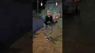 Танцы в замке 😍 Трансильвания и Мирослава 👍 