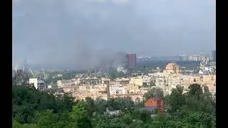 В Киеве на Подоле разгорелся большой пожар: что известно.