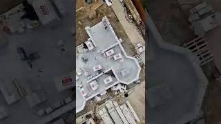 Дом с углами 135 градусов строить немного сложнее #газобетон #стройка #дом