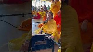 Jai Jai Lakshmi Maiya | Bhakti Marga Temple Kirtan