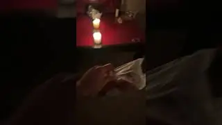 ВЛАД ГАНТЕЛЯ КУШАЕТ СОСИСКУ ПОКА НЕТУ СВЕТА 