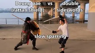 Double sidewords VS shiled & sideword; 쌍칼 사이드소드 vs 등패 (방패) & 환도 (한손칼)