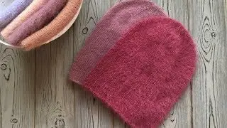 УВИДЕЛА И ЗАХОТЕЛА СВЯЗАТЬ? ПРОСТОЙ МК ШАПОЧКА БИНИ ИЗ ПУХА НОРКИ. KNITTED HAT