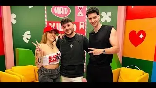 O content creator Δημήτρης Κουτσούκης στο Mad VMA TV Show από τη ΔΕΗ