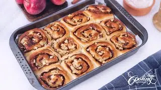 Apple Cinnamon Rolls  - Easy Recipe