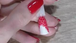 Spring design. Beautiful flowers. Spring 2017. Design of nails.