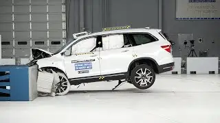 2022 Honda Pilot updated moderate overlap front IIHS crash test