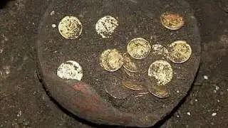treasure find moment