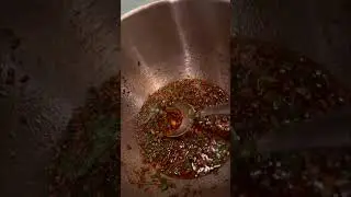 Пикантные огурчики ( рецепт под 3 точками справа вверху) 