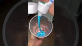 Mixing toothpaste with iron