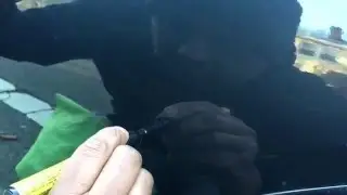 How to remove sketches from car with pen