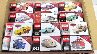 [Disney Cars] Minicars are arranged in a box and opened ☆ Lightning Mcqueen, Toy