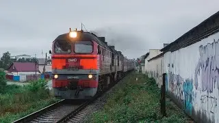 Тепловоз 2М62-0515 с пассажирским поездом Ноглики - Южно-Сахалинск