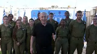 ראש הממשלה נתניהו נפגש עם הלוחמים והמיירטים של הגדוד הדרומי של כיפת ברזל