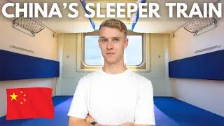 China's 1st CLASS SLEEPER TRAIN - Beijing to Xi'an 🇨🇳