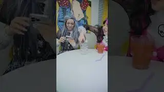 Vampire sisters and funny stories! 