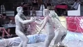 Женские бои в грязи a great spectacle! you can watch forever