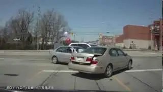 Придурки за рулем!