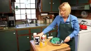 How to Clean Brushed Stainless Steel & Mirror-Polished Pots