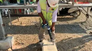 Makita HM0810 Demolition Hammer​