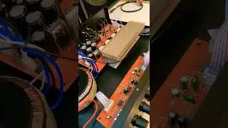 What is inside the Sunbuck TAV-6188E karaoke amp reveal