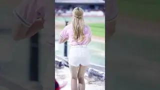 핑크는 사랑인것 같다 이금주 치어리더 Lee Geumju