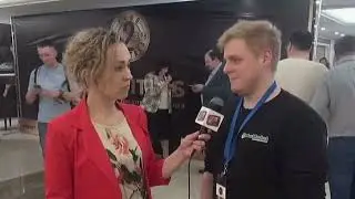 Песня про маркетплейс Максмаркет, сгенерированная нейросетью