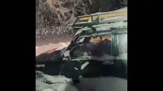 Когда не хочется сидеть у телевизора, жопа ищет приключений! Всех с наступающим новым 2023 годом!