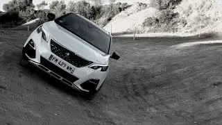 Peugeot 3008 Hybrid4 300: light offroad all-electric test-drive :: [1001cars]