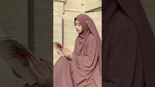 cantik banget cewek jilbab ini