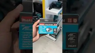 Makita DML817