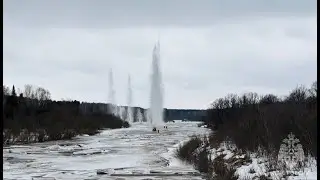 Подрывы льда на реке Иня