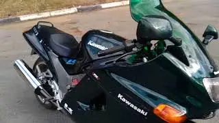 Kawasaki zzr 1100