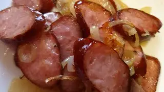 FRIED POLISH SAUSAGE AND ONIONS ( KIELBASA THE PERFECT BREAKFAST)