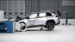 2021 Toyota RAV4 updated moderate overlap front IIHS crash test