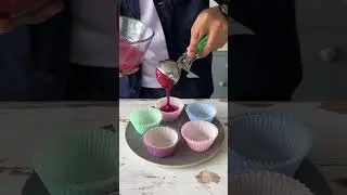 EGGLESS RED VELVET CUPCAKES IN JUST 1 MINUTE😱😱 