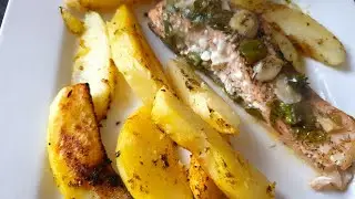 SALMON IN THE OVEN WITH BAKED POTATOES