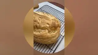 Разрезаем Нашу булку и выпечка 2 булки без казана.
