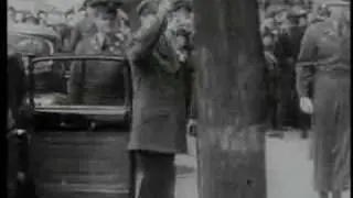 Japanese children sing "happy birthday" to MacArthur